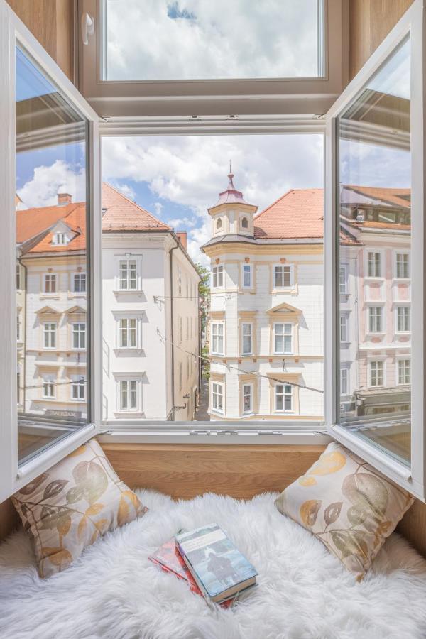 Old Quarter Apartman *